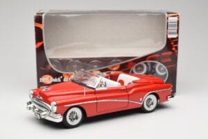 Buick Skylark Rot Motormax 1:18 411393-M1 Metall – Bild 8 von 8