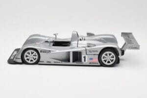 Cadillac Northstar LMP #1 24 Hours of Le Mans 2000 Hot Wheels 1:18 29225 Metall – Bild 4 von 8