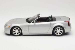 Cadillac XLR Cabrio Silber Hot Wheels 1:18 53838 Metall – Bild 4 von 8