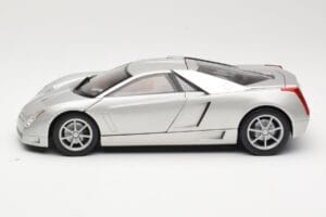 Cadillac Cien Silber Hot Wheels 1:18 57296 Metall – Bild 4 von 8