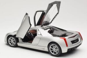 Cadillac Cien Silber Hot Wheels 1:18 57296 Metall – Bild 5 von 8