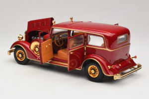 Cadillac Deluxe Tudor Staatslimousine Puyi Letzter Kaiser von China Sun Star 1:18 4100 Metall – Bild 5 von 9