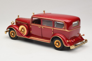 Cadillac Deluxe Tudor Staatslimousine Puyi Letzter Kaiser von China Sun Star 1:18 4100 Metall – Bild 7 von 9