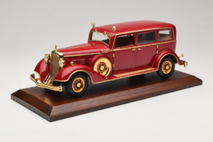 Cadillac Deluxe Tudor Staatslimousine Puyi Letzter Kaiser von China Sun Star 1:18 4100 Metall – Bild 8 von 9