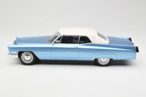 Cadillac DeVille Blau KK-Scale 1:18 KKDC180314 Metall – Bild 3 von 6