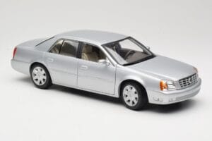 Cadillac DeVille DTS Maisto 1:18 56061 Metall – Bild 6 von 8