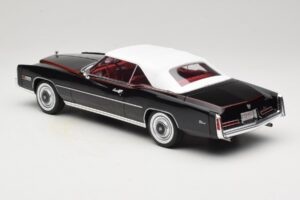 Cadillac Eldorado Cabriolet Schwarz MCG 1:18 MCG18473 Metall – Bild 5 von 8