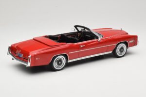 Cadillac Eldorado Cabriolet Rot MCG 1:18 MCG18471 Metall – Bild 3 von 8