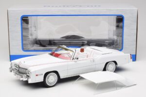 Cadillac Eldorado Cabriolet Weiss MCG 1:18 MCG18474 Metall – Bild 7 von 7