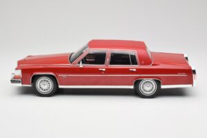 Cadillac Fleetwood Brougham Dunkelrot Metallic MCG 1:18 MCG18251 Metall – Bild 5 von 6