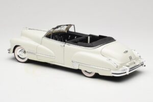 Cadillac Series 62 Cabriolet Weiss Anson 1:18 30335 Metall – Bild 7 von 8