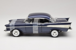 Chevrolet American Graffiti Movie Car American Muscle 1:18 36604 Metall – Bild 2 von 4