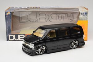 Chevrolet Astro Van Tuned Schwarz Jada 1:18 63122 Metall – Bild 8 von 8