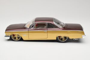 Chevrolet Bel Air Gold & Braun Maisto 1:18 31064 Metall – Bild 4 von 8