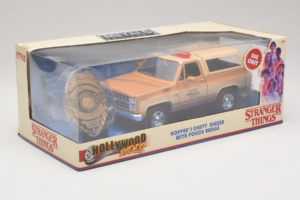 Chevrolet Blazer K5 Polizei Stranger Things Metals Diecast 1:24 31111-24 Metall – Bild 2 von 3