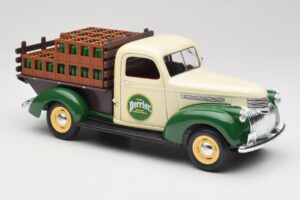 Chevrolet Brasseur Perrier Delivery Van Grün Solido 1:18 203243 Metall – Bild 6 von 8