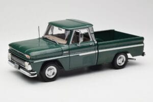 Chevrolet C-10 Grün Sun Star 1:18 1360 Metall