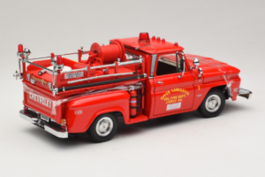 Chevrolet C-20 Fire Truck Sun Star 1:18 1383 Metall – Bild 2 von 6