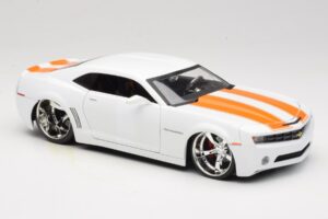Chevrolet Camaro Concept Tuned Weiss Jada 1:18 63014 Metall – Bild 6 von 8