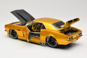 Chevrolet Camaro Z/28 Gold Maisto 1:18 31066 Metall – Bild 5 von 8