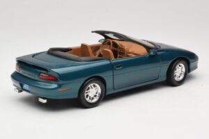 Chevrolet Camaro Z28 Cabriolet Grün American Muscle 1:18 7231D0 Metall – Bild 3 von 8