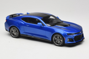 Chevrolet Camaro ZL1 Gen 6 Blau GT Spirit 1:18 GT177 Resin – Bild 4 von 6