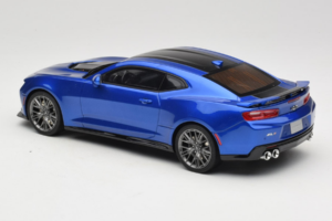 Chevrolet Camaro ZL1 Gen 6 Blau GT Spirit 1:18 GT177 Resin – Bild 5 von 6
