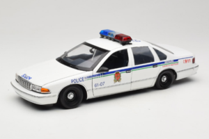 Chevrolet Caprice Kanada Polizei UT Models 1:18 21023 Metall