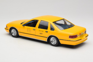 Chevrolet Caprice NYC Taxi UT Models 1:18 180142095-O1 Metall – Bild 7 von 8