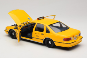 Chevrolet Caprice NYC Taxi UT Models 1:18 180142095 Metall – Bild 5 von 8