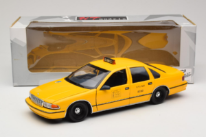 Chevrolet Caprice NYC Taxi UT Models 1:18 180142095 Metall – Bild 8 von 8