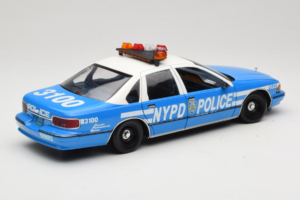 Chevrolet Caprice New York Polizei UT Models 1:18 180142097 Metall – Bild 3 von 8