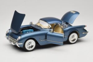 Chevrolet Corvette C1 Blau Mira 1:18 6105 Metall – Bild 2 von 8