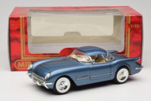 Chevrolet Corvette C1 Blau Mira 1:18 6105 Metall – Bild 8 von 8