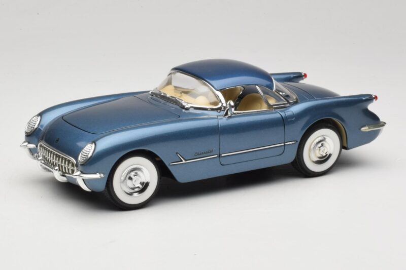 Chevrolet Corvette C1 Blau Mira 1:18 6105 Metall