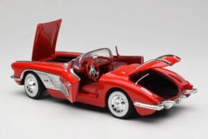 Chevrolet Corvette C1 Rot Motormax 1:18 73100TC Metall – Bild 5 von 8
