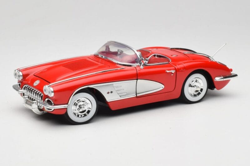 Chevrolet Corvette C1 Rot Motormax 1:18 73100TC Metall