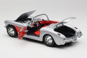 Chevrolet Corvette C1 Silber Bburago 1:18 3034 Metall – Bild 5 von 8