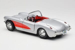 Chevrolet Corvette C1 Silber Bburago 1:18 3034 Metall – Bild 7 von 8