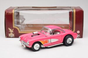 Chevrolet Corvette C1 Gasser Rosa Road Legends 1:18 92019-R1 Metall – Bild 8 von 8
