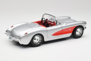 Chevrolet Corvette C1 Silber & Rot Bburago 1:18 3024-M1 Metall – Bild 3 von 8