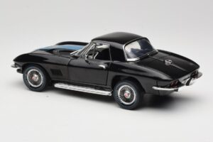 Chevrolet Corvette C2 Schwarz American Muscle 1:18 AMM1099/06 Metall – Bild 7 von 8