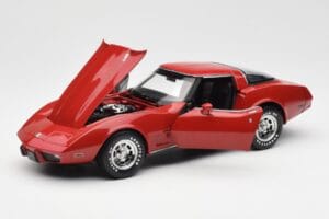 Chevrolet Corvette C3 Rot UT Models 1:18 21073 Metall – Bild 2 von 8