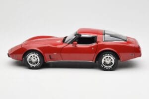 Chevrolet Corvette C3 Rot UT Models 1:18 21073 Metall – Bild 4 von 8