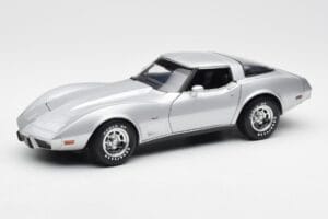 Chevrolet Corvette C3 Silber UT Models 1:18 21072 Metall
