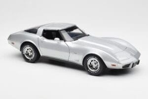 Chevrolet Corvette C3 Silber UT Models 1:18 21072 Metall – Bild 6 von 8