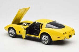 Chevrolet Corvette C3 Gelb UT Models 1:18 21074 Metall – Bild 5 von 8