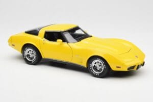 Chevrolet Corvette C3 Gelb UT Models 1:18 21074 Metall – Bild 6 von 8