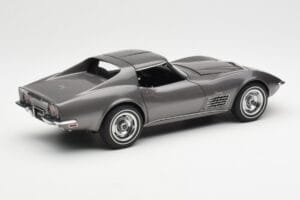 Chevrolet Corvette C3 Spider Laguna Grau Metallic AUTOart 1:18 71173 Metall – Bild 3 von 8