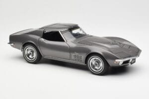 Chevrolet Corvette C3 Spider Laguna Grau Metallic AUTOart 1:18 71173 Metall – Bild 6 von 8